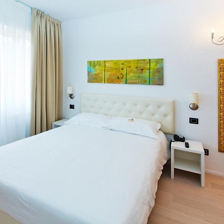 Hotel Maine 피날레리구레 외부 사진