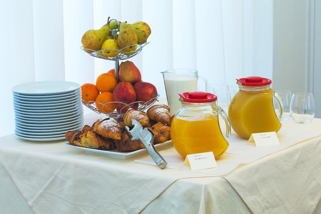 Hotel Maine 피날레리구레 외부 사진