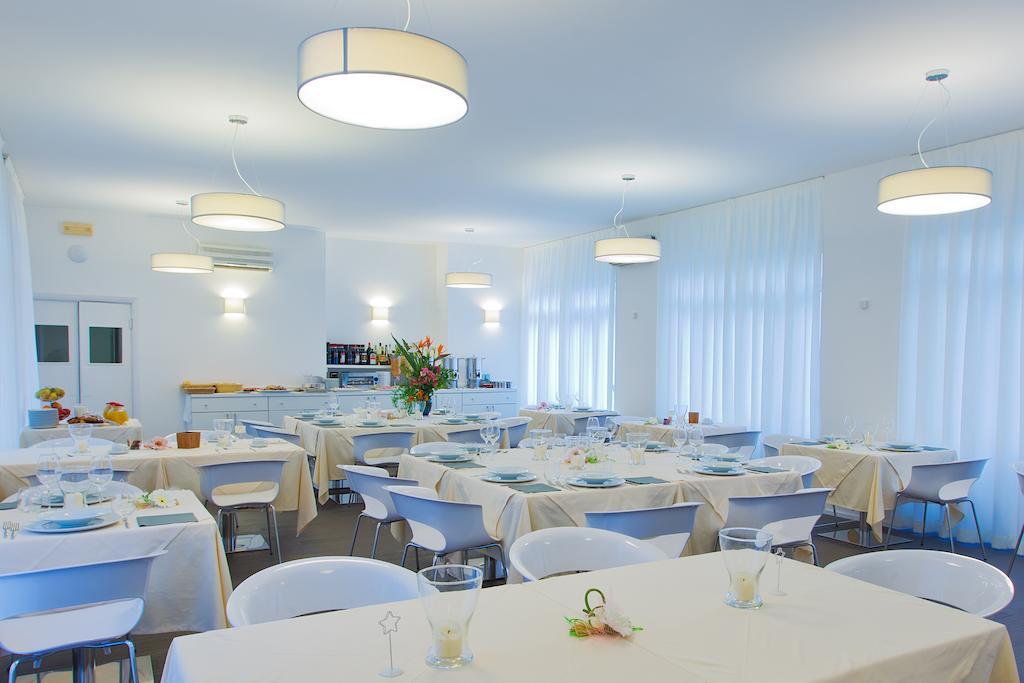 Hotel Maine 피날레리구레 외부 사진